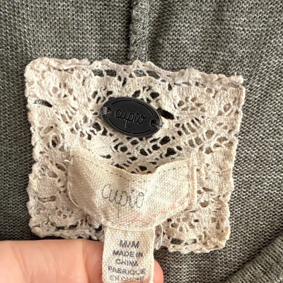 💥Cupio Cozy Green V-Neck Lightweight Long Sleeves Tunic Top M - Picture 9 of 12